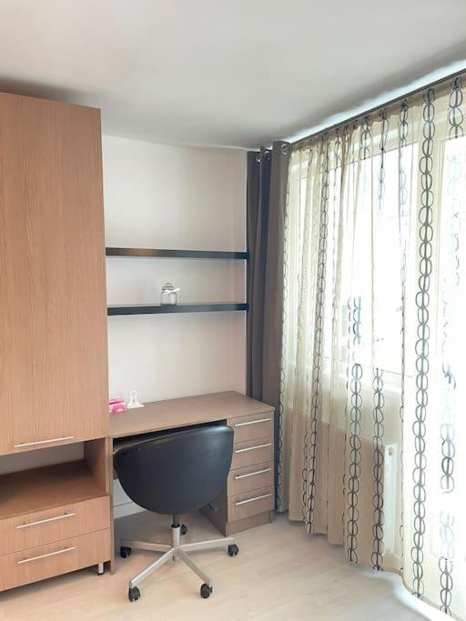 Studio Carol - Rond Baba Novac *