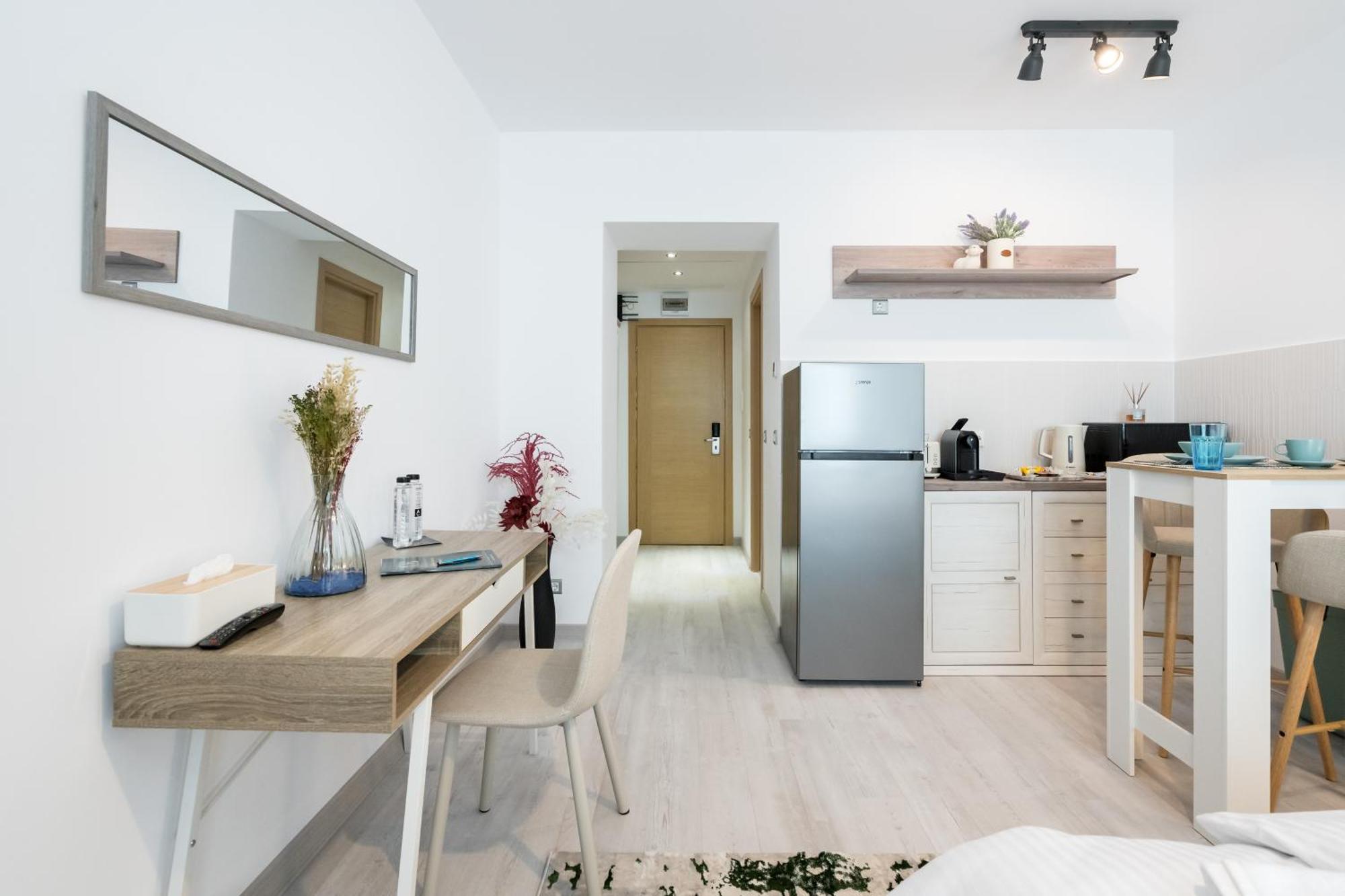 Apartament Charlotte Grand Bucureşti