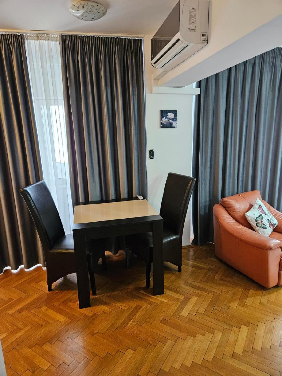 Studio Margot Centre Apartment