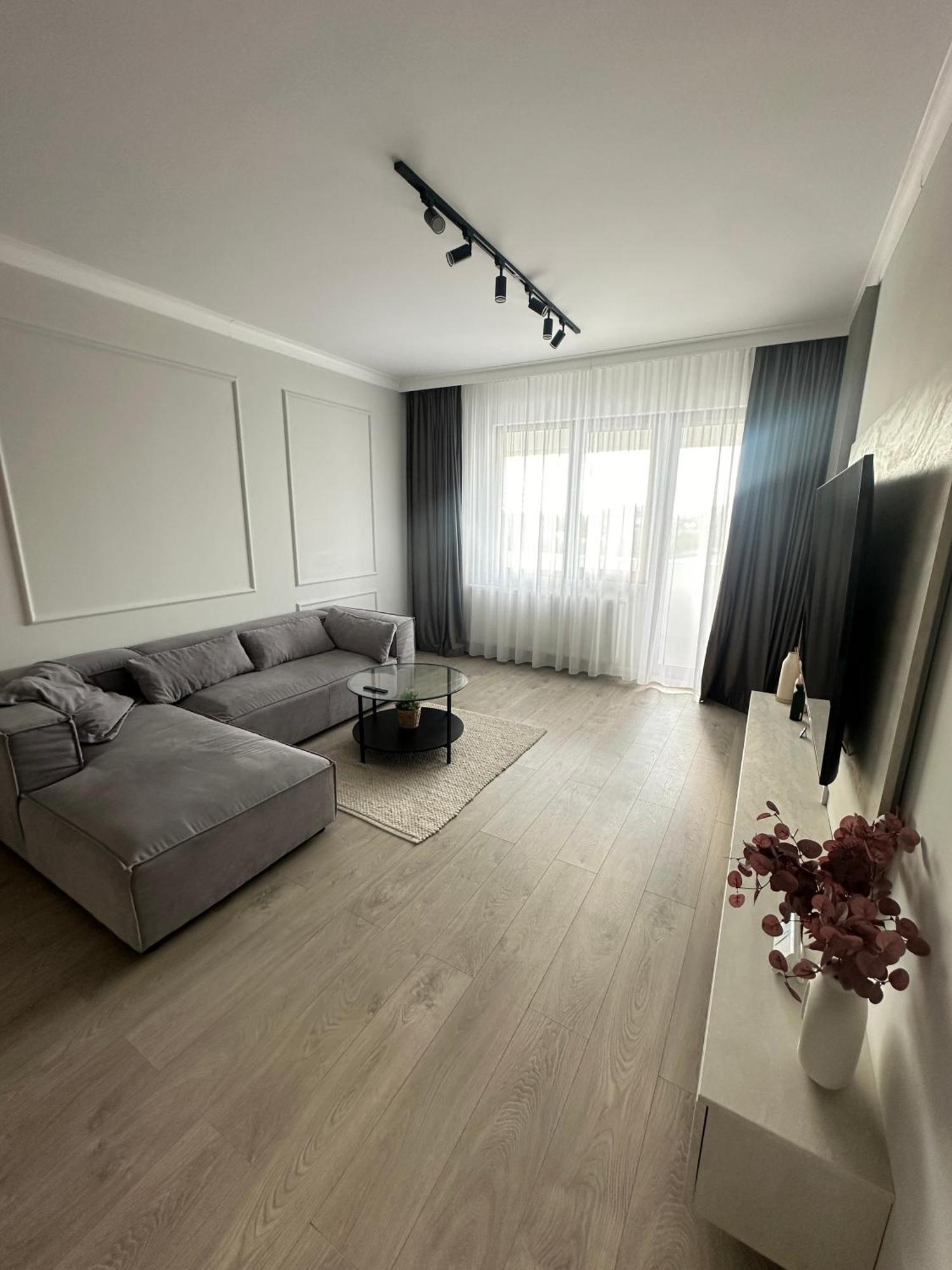 Sunset View Apartament Bucureşti