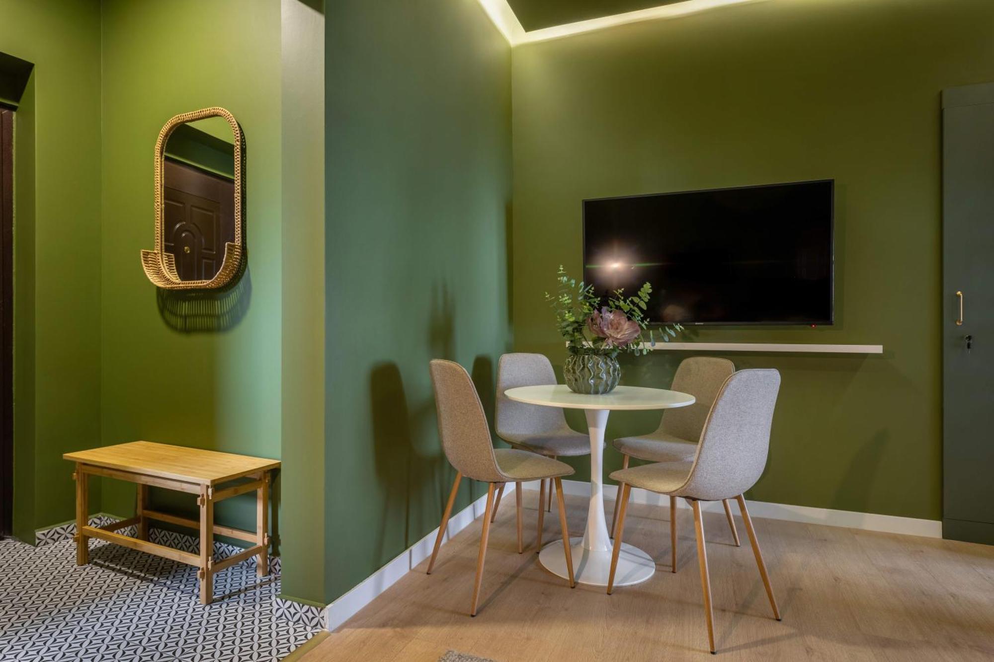 Apartment Cismigiu Park - Gorgeous 1br Sanctuary Bucharest