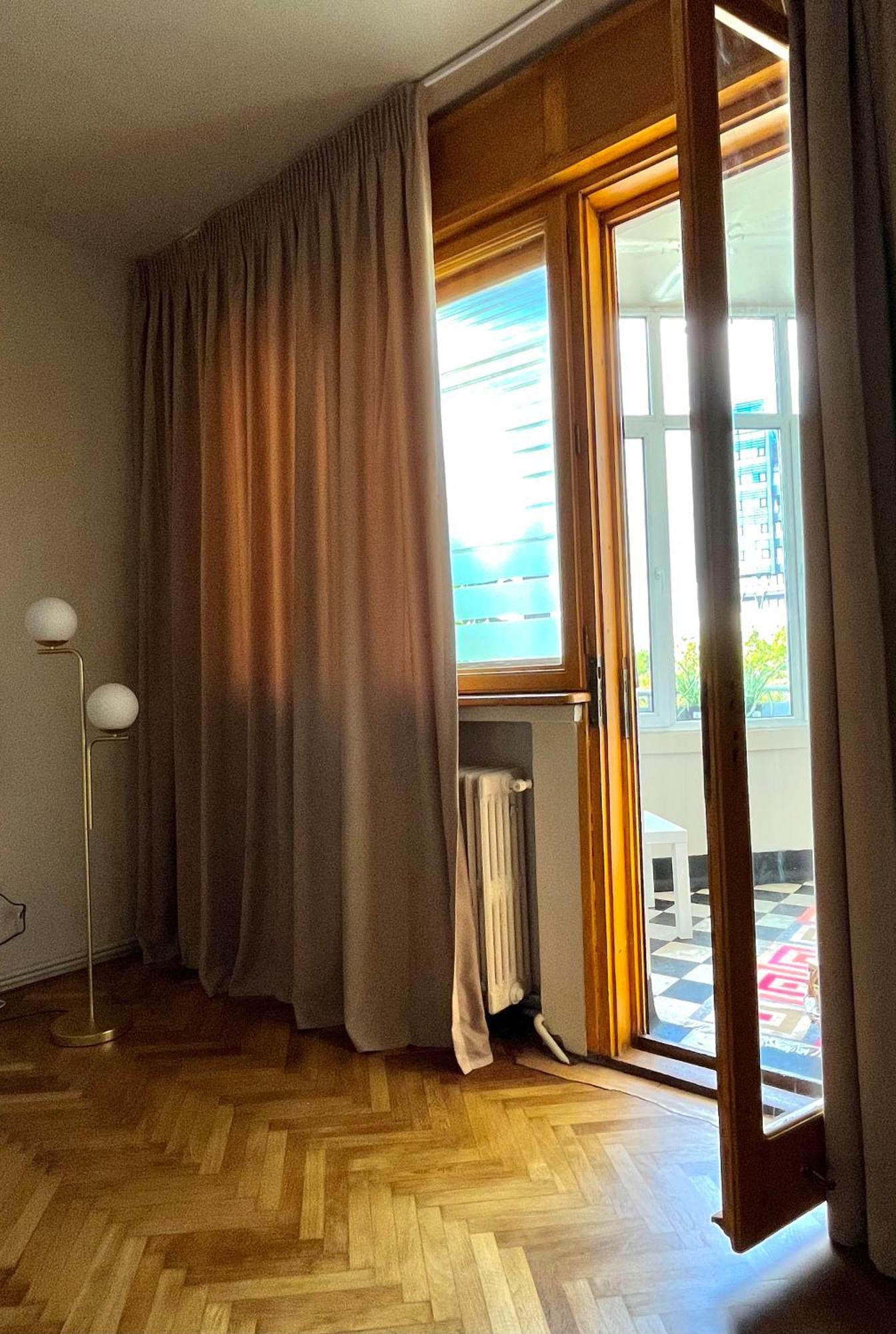Center Unirii Square Private With View - Shared Amenities *