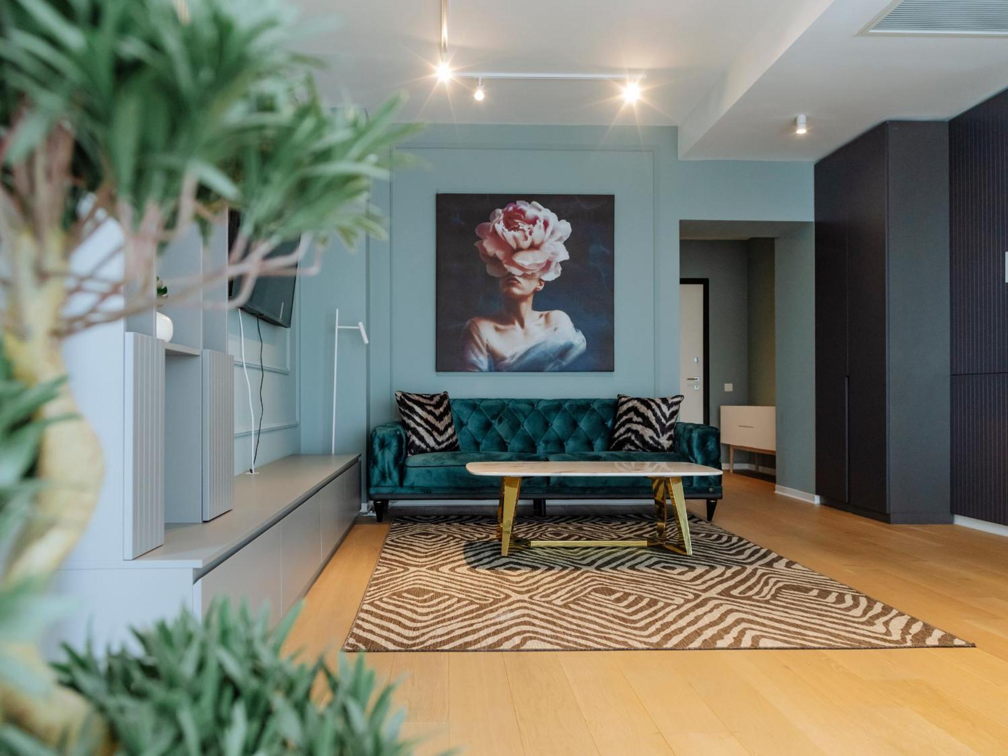 Oneunited Apartment