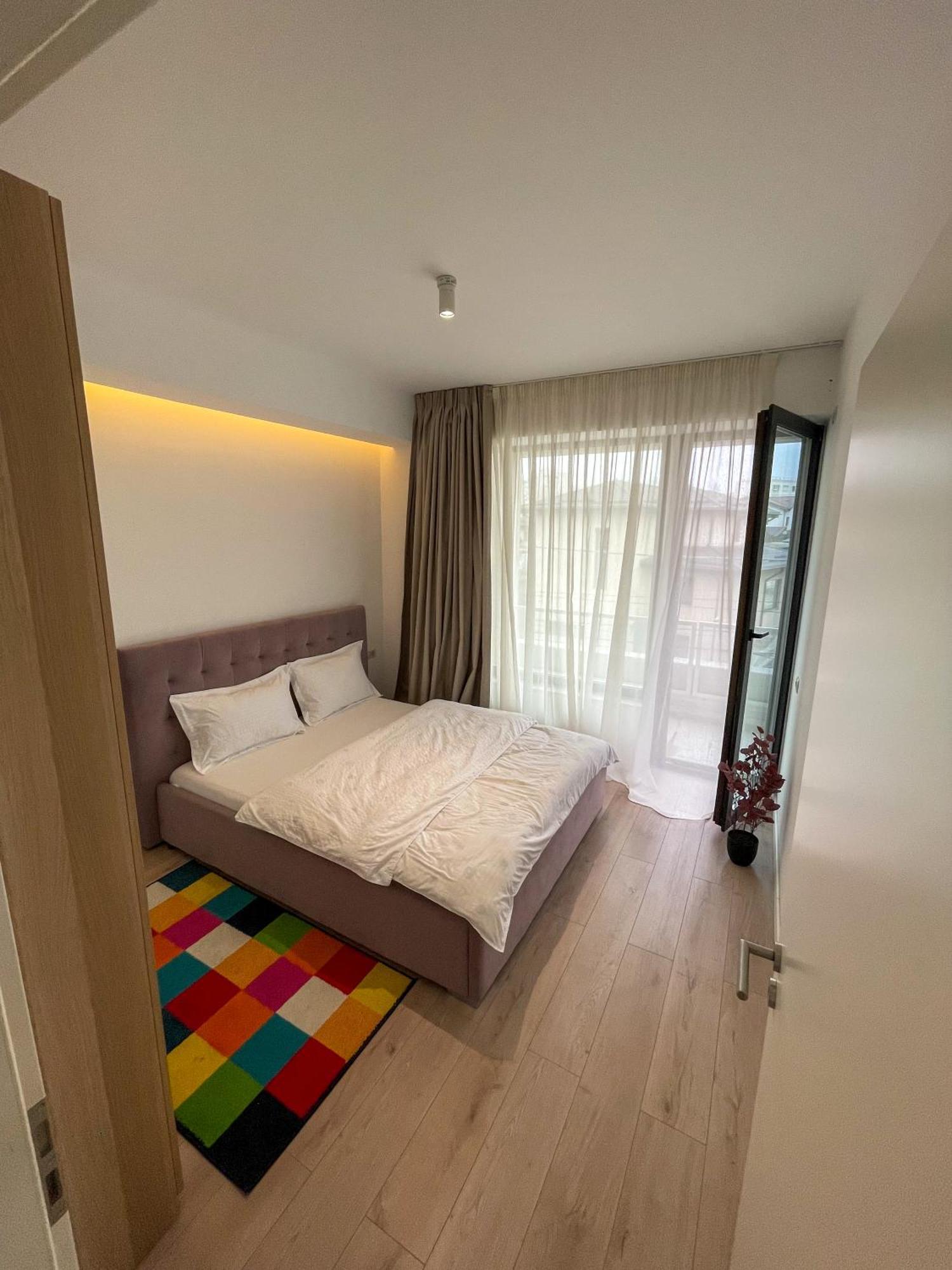 Bucharest Apartment *