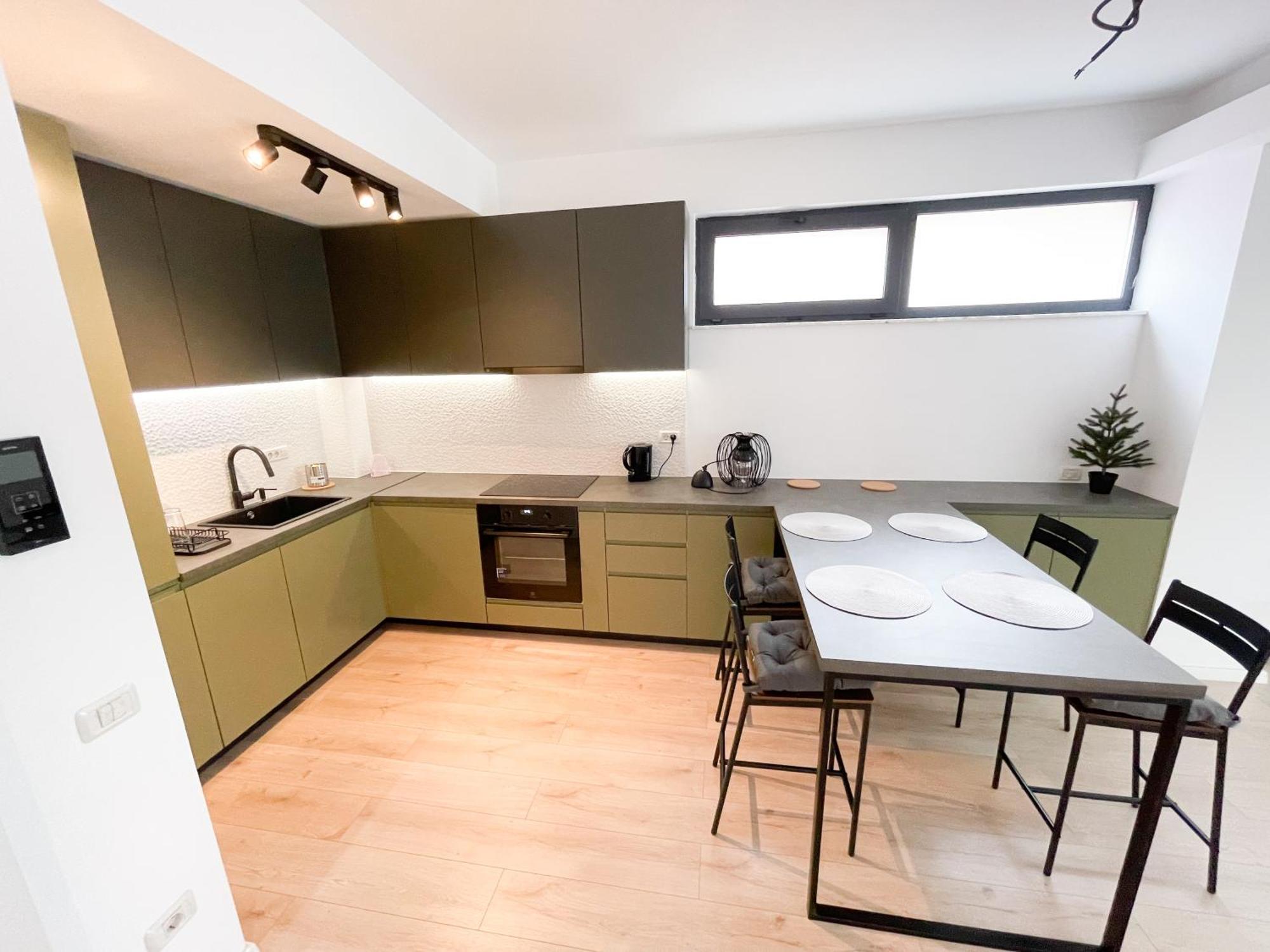 Bucharest Apartment *