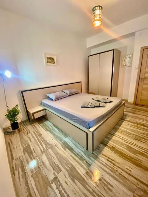 Stylish Ultacentral Old Town Apartment Bucharest