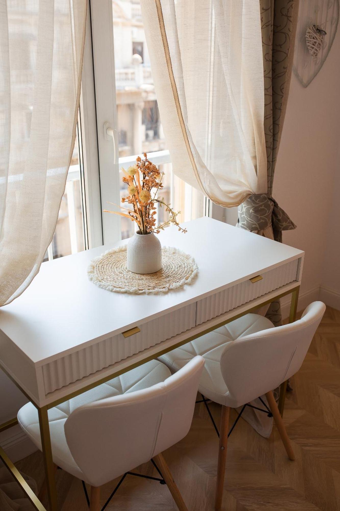 Apartment Venus I Elegant With View On Calea Victoriei *