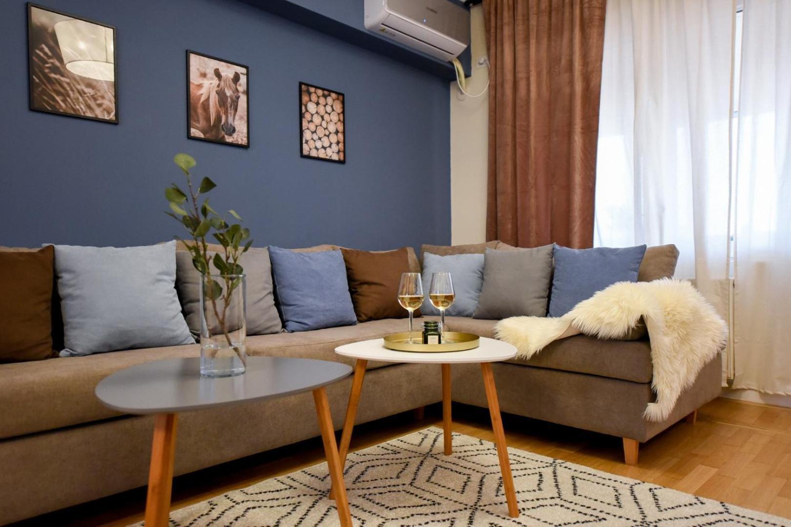 Living At Its - Spacious 2 Bedroom On Calea Victoriei Bucareste
