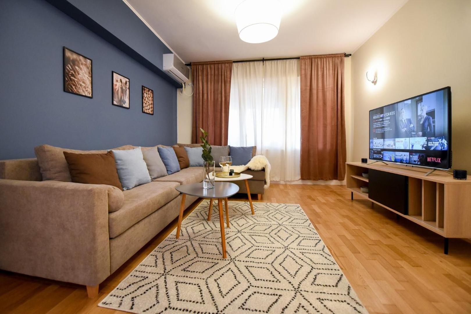 Living At Its - Spacious 2 Bedroom On Calea Victoriei Apartamento Bucareste