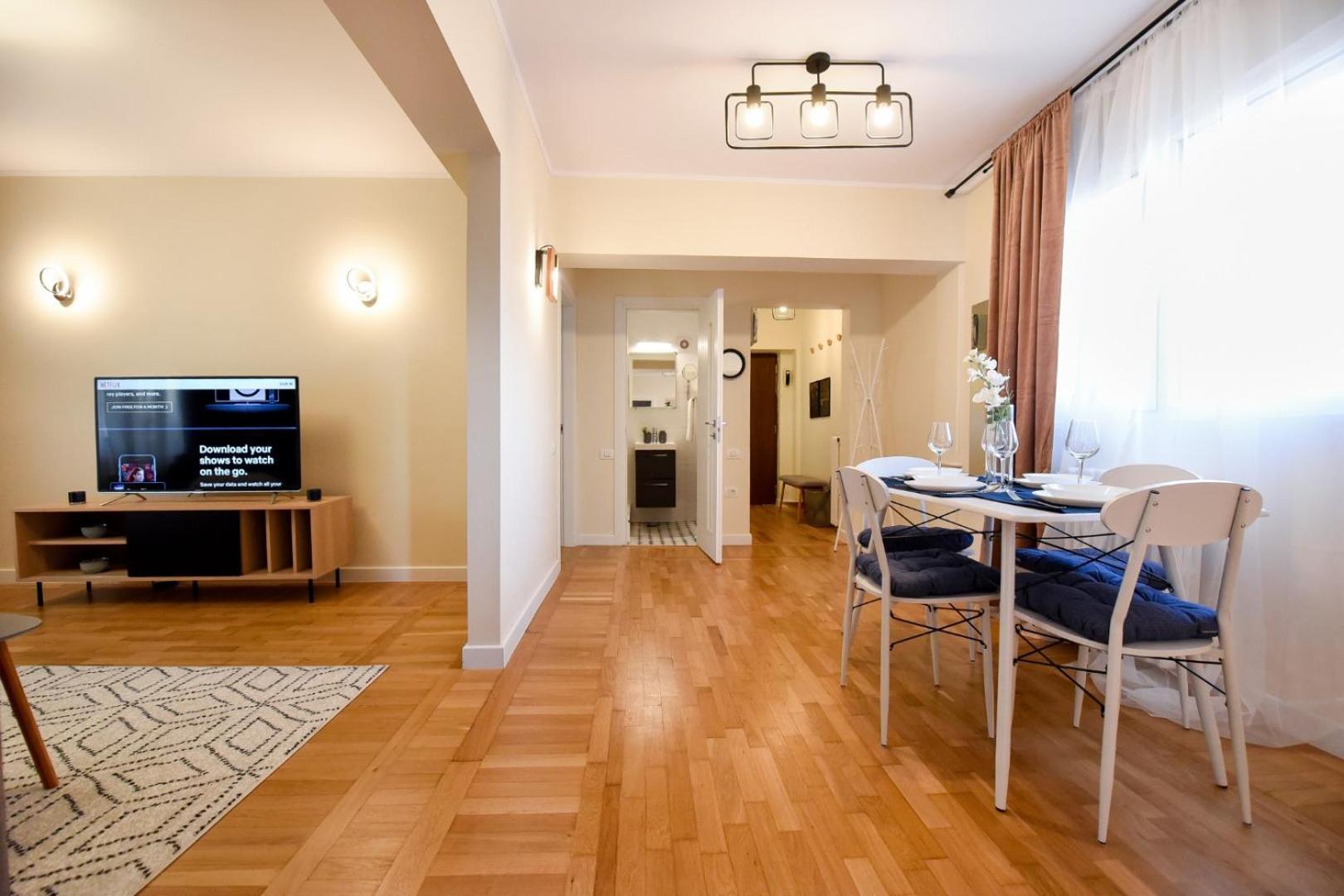 Apartamento Living At Its - Spacious 2 Bedroom On Calea Victoriei Bucareste