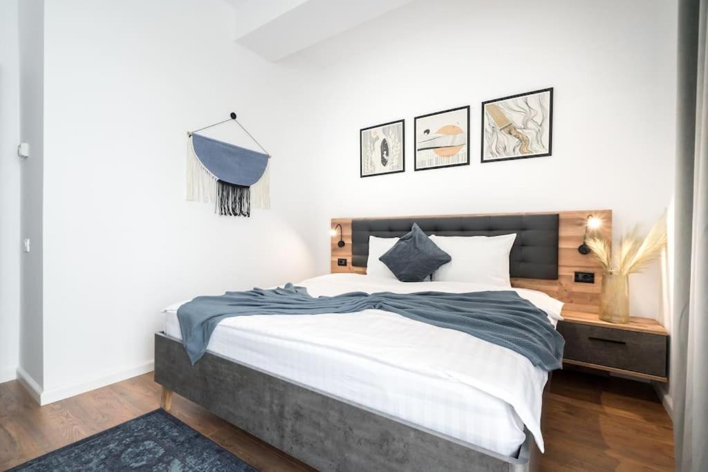 Apartamento 15 - New Building & Parking Bucareste