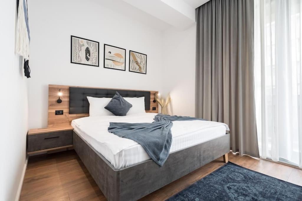 15 - New Building & Parking Apartamento