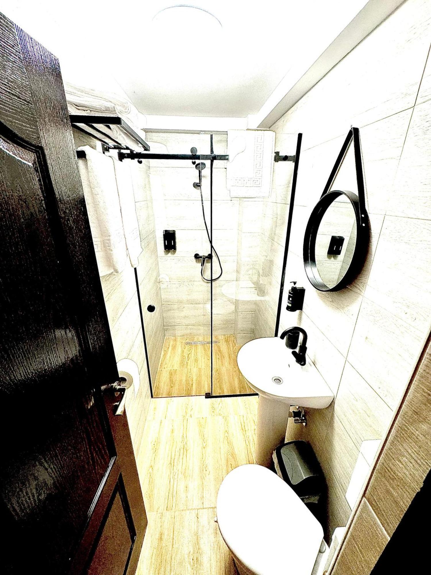 3 Baneasa Airport Apartamento *