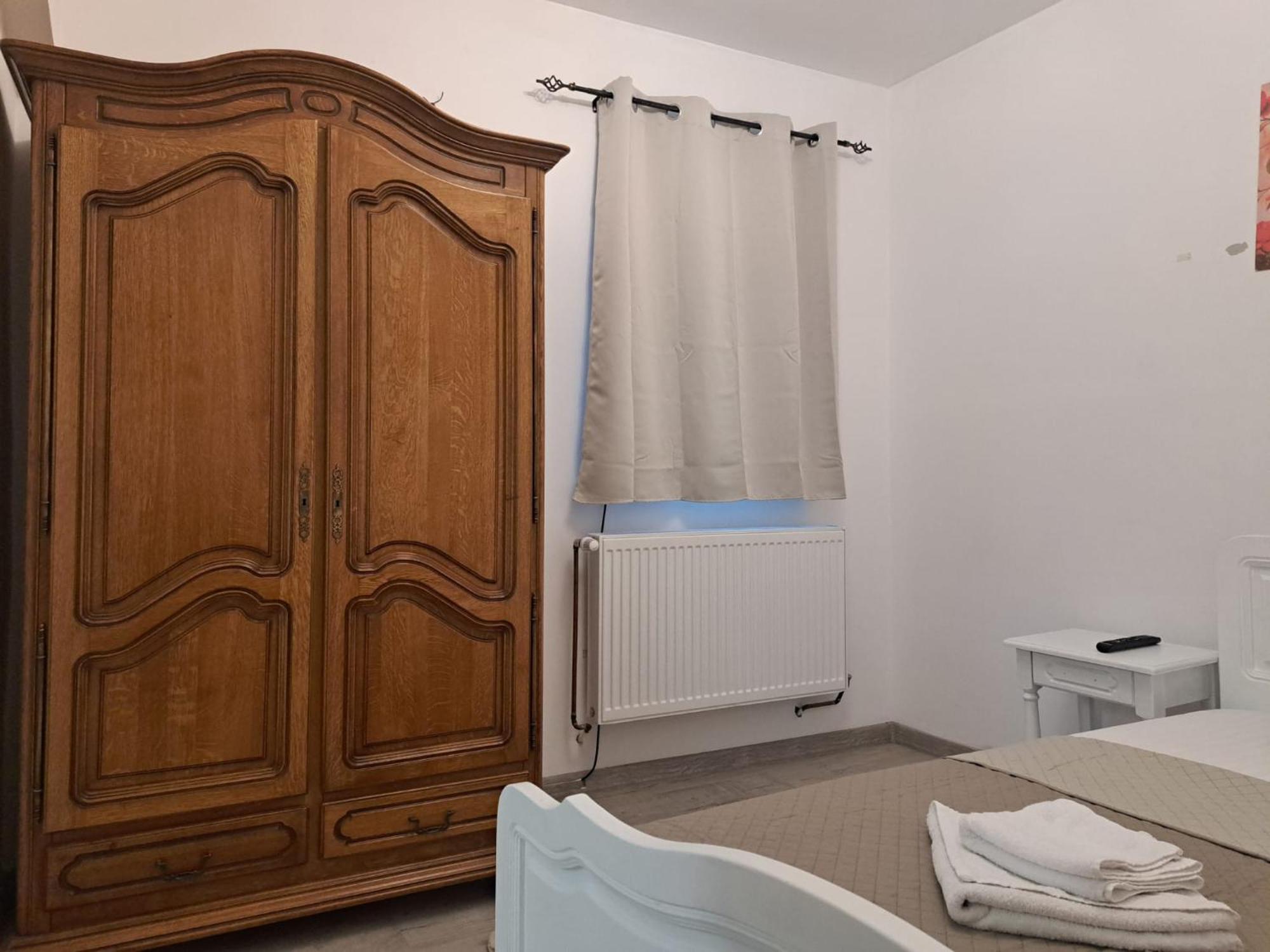 Ris Piata Romana Casa de hóspedes Bucareste