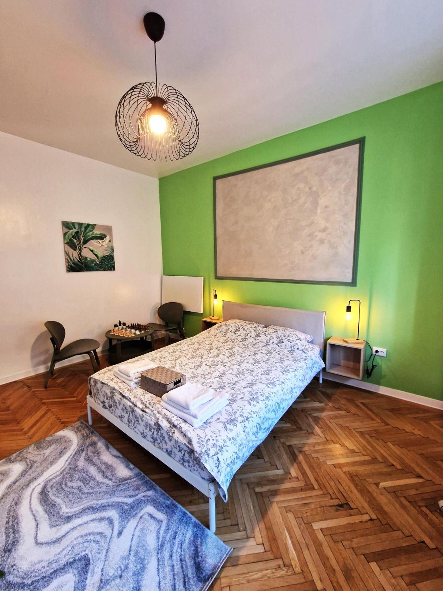 Warm Haven - Calea Victoriei - Free Minibar Apartment *