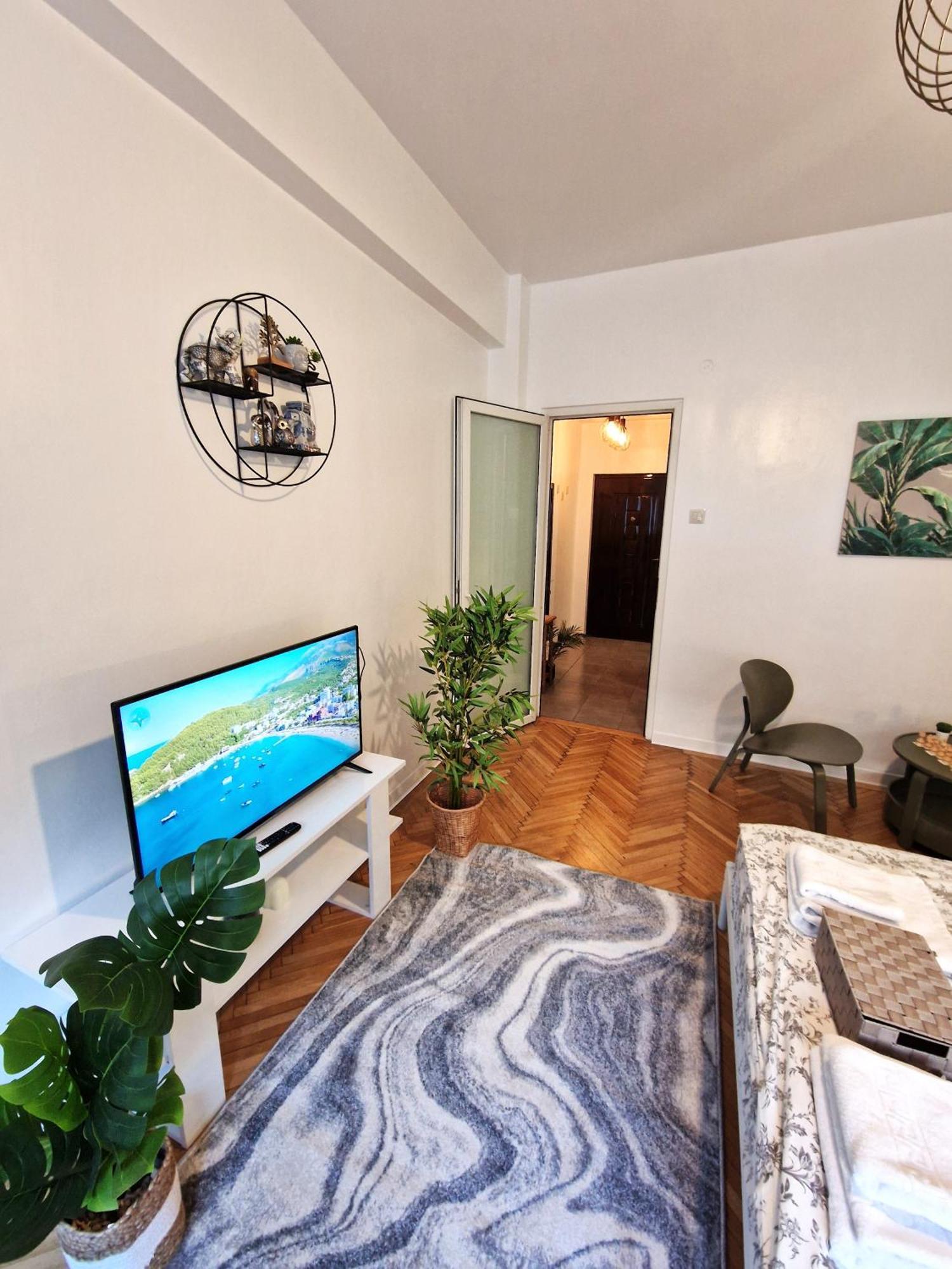 Warm Haven - Calea Victoriei - Free Minibar