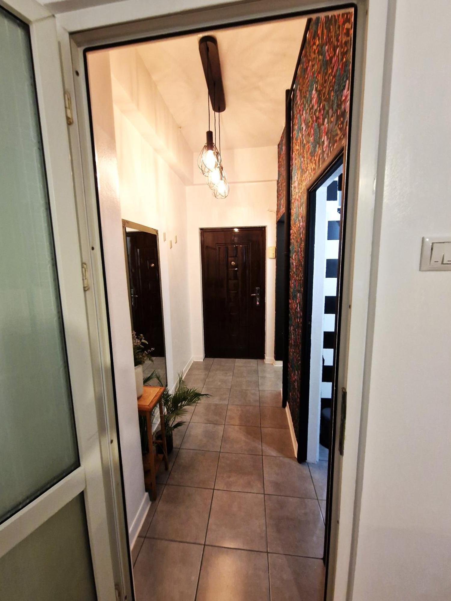 Warm Haven - Calea Victoriei - Free Minibar Apartment *