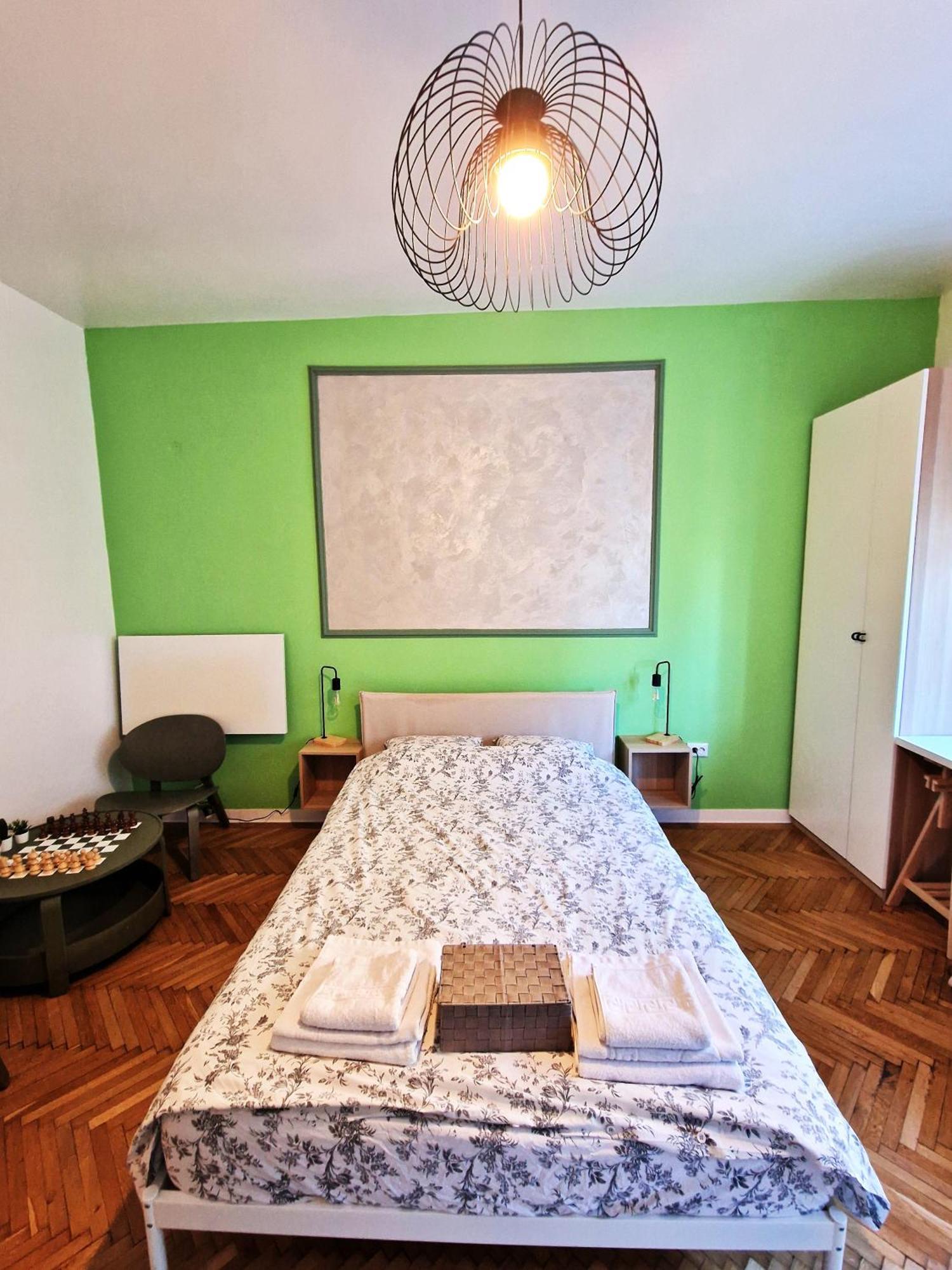 Apartment Warm Haven - Calea Victoriei - Free Minibar Bucharest