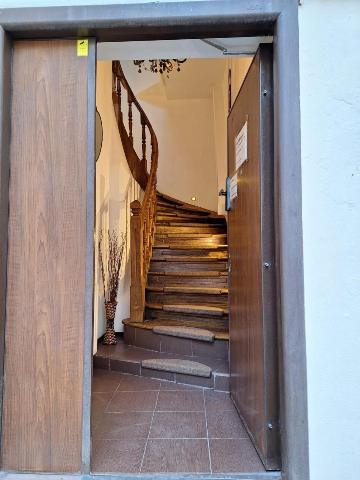 Casa de hóspedes Ris Piata Romana Bucareste