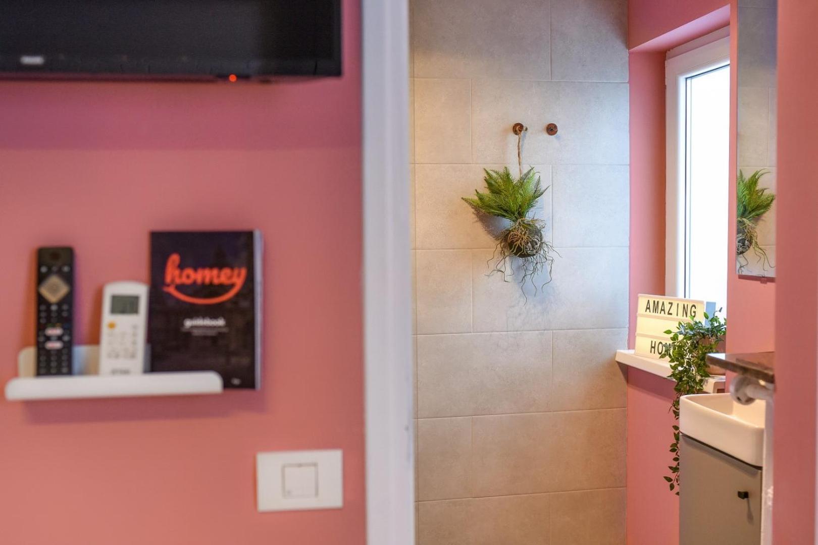 Piata Romana Modern Apartment Bucharest
