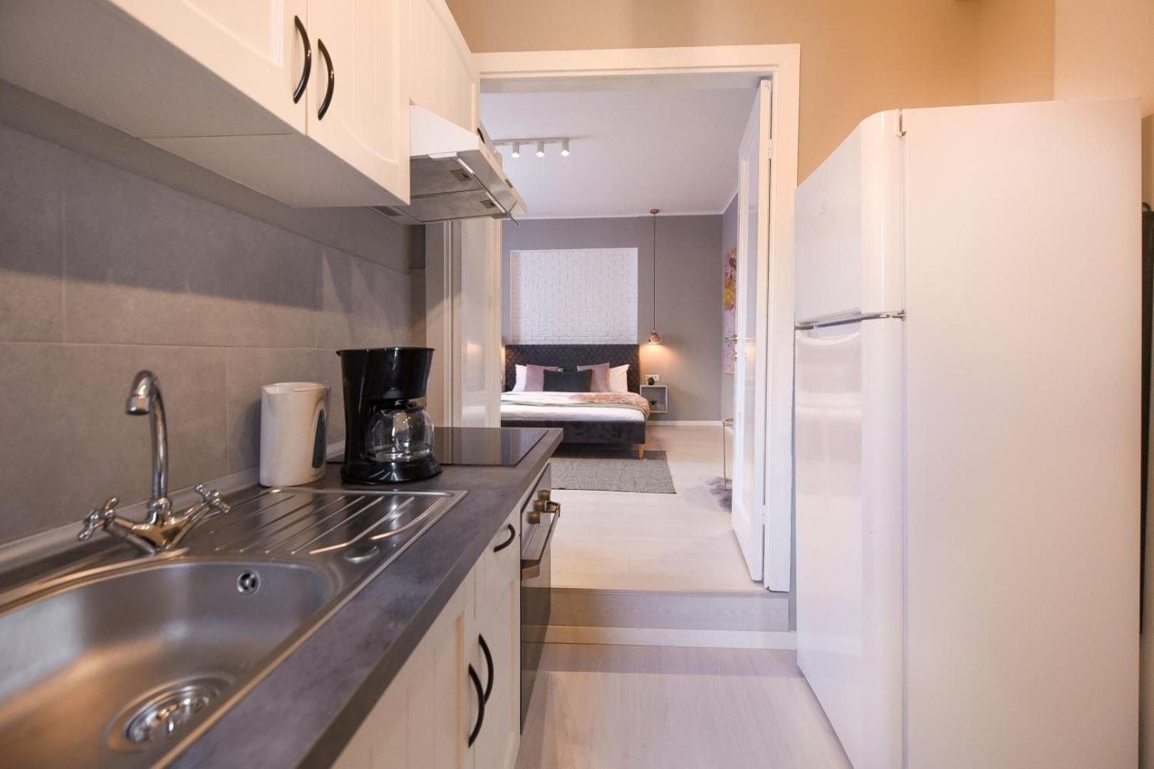 Piata Romana Modern Apartment *