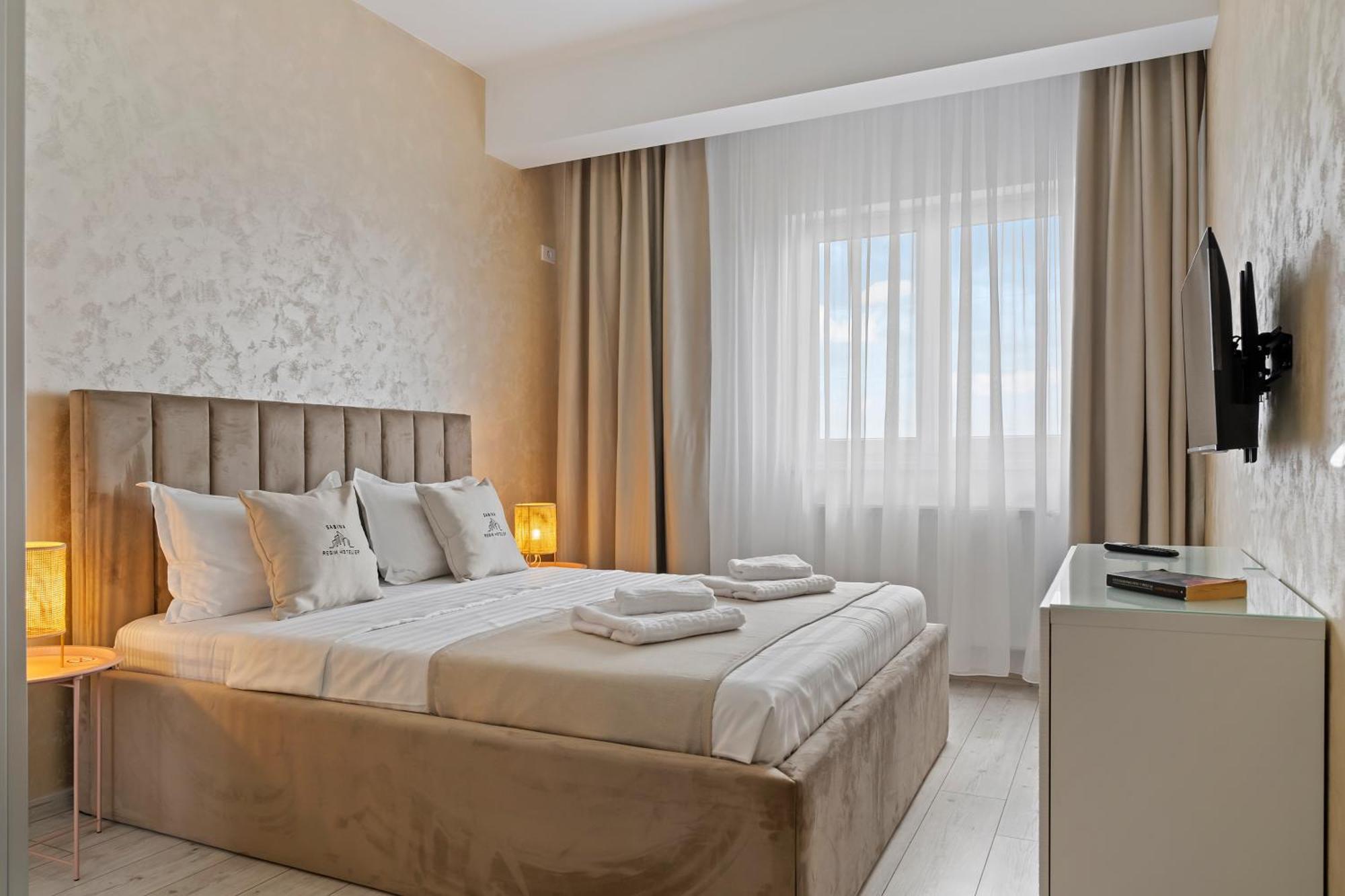 Apartment Unique Royal 28 *