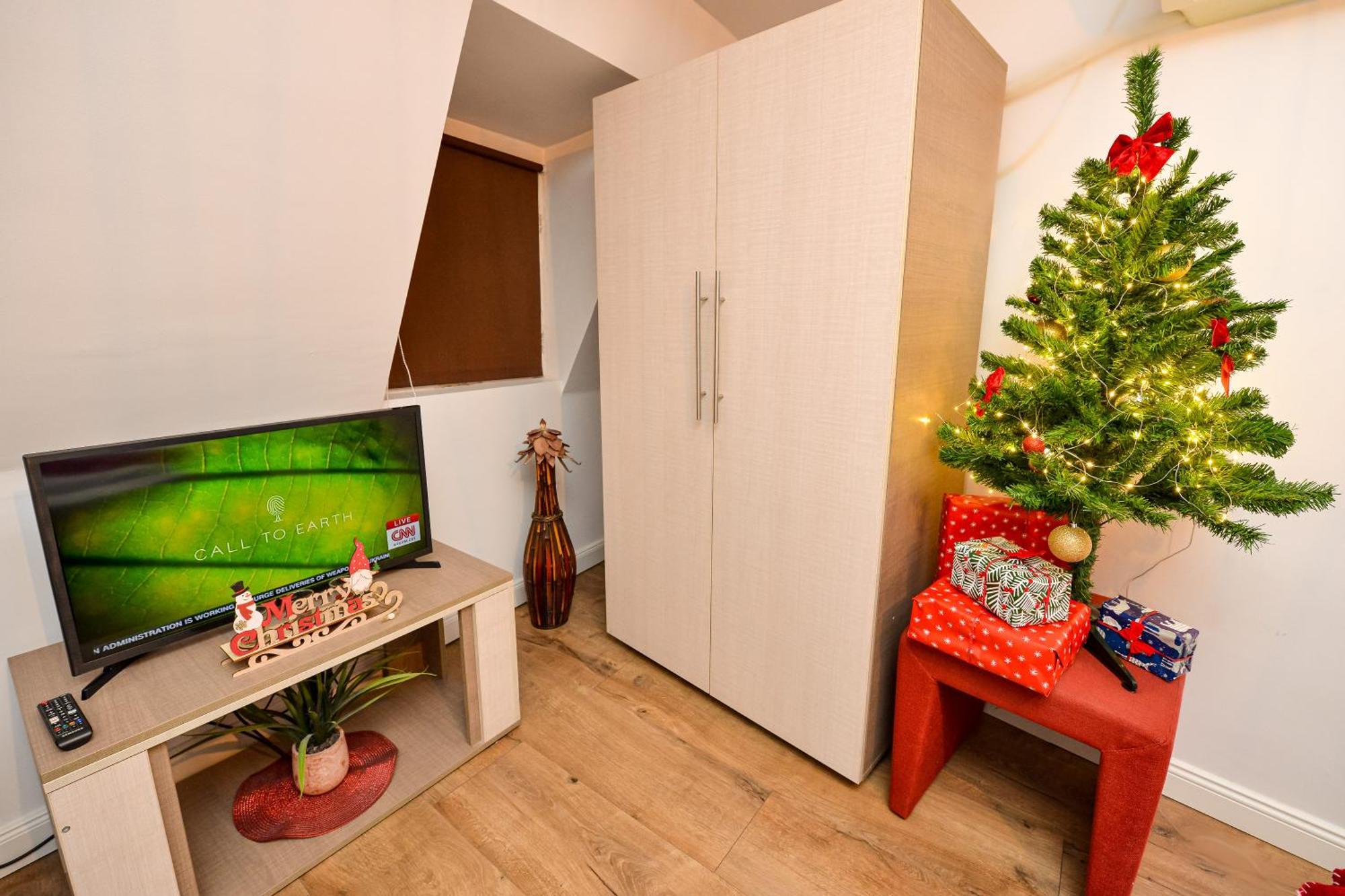 Ideal Center Apartment *