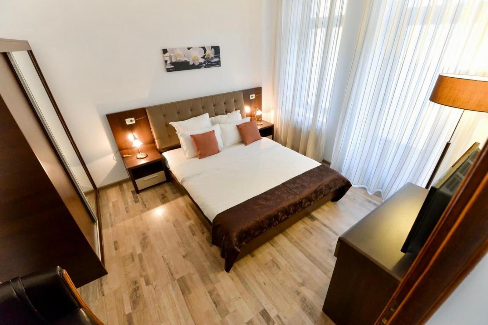 Ago Hotel de apartamente