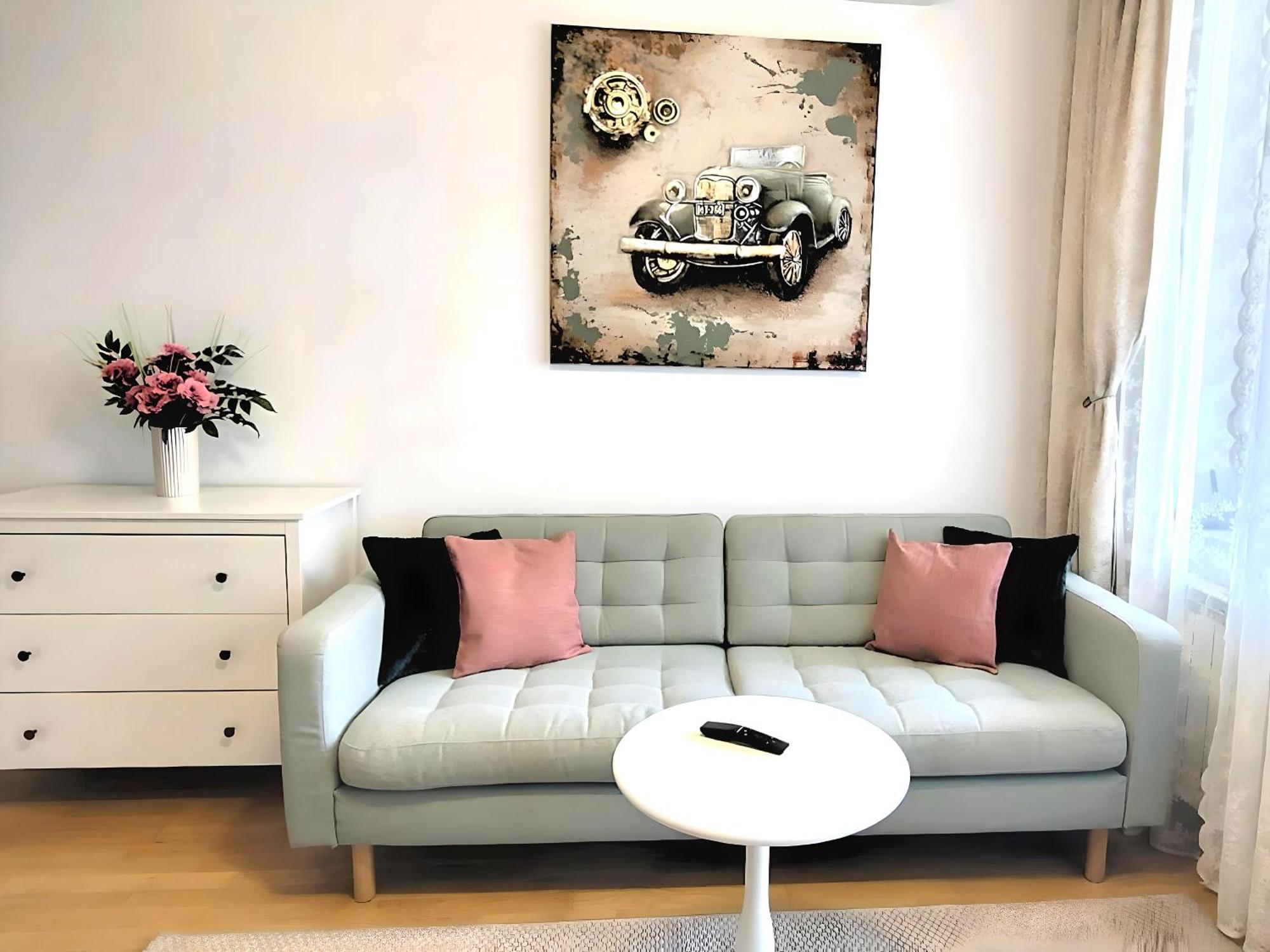 Us Embassy & Zoo Baneasa - Privighetorilor Apartment