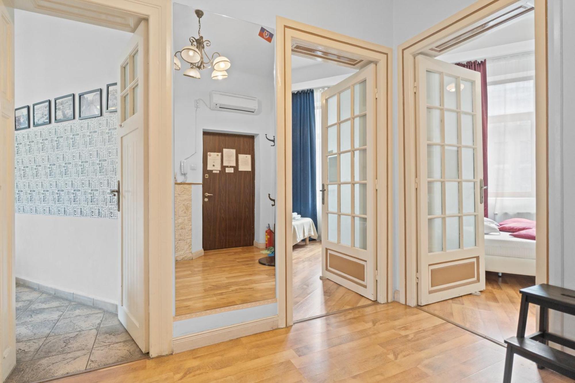 Golden Residences - & Penthouse In Old Town Apartamento