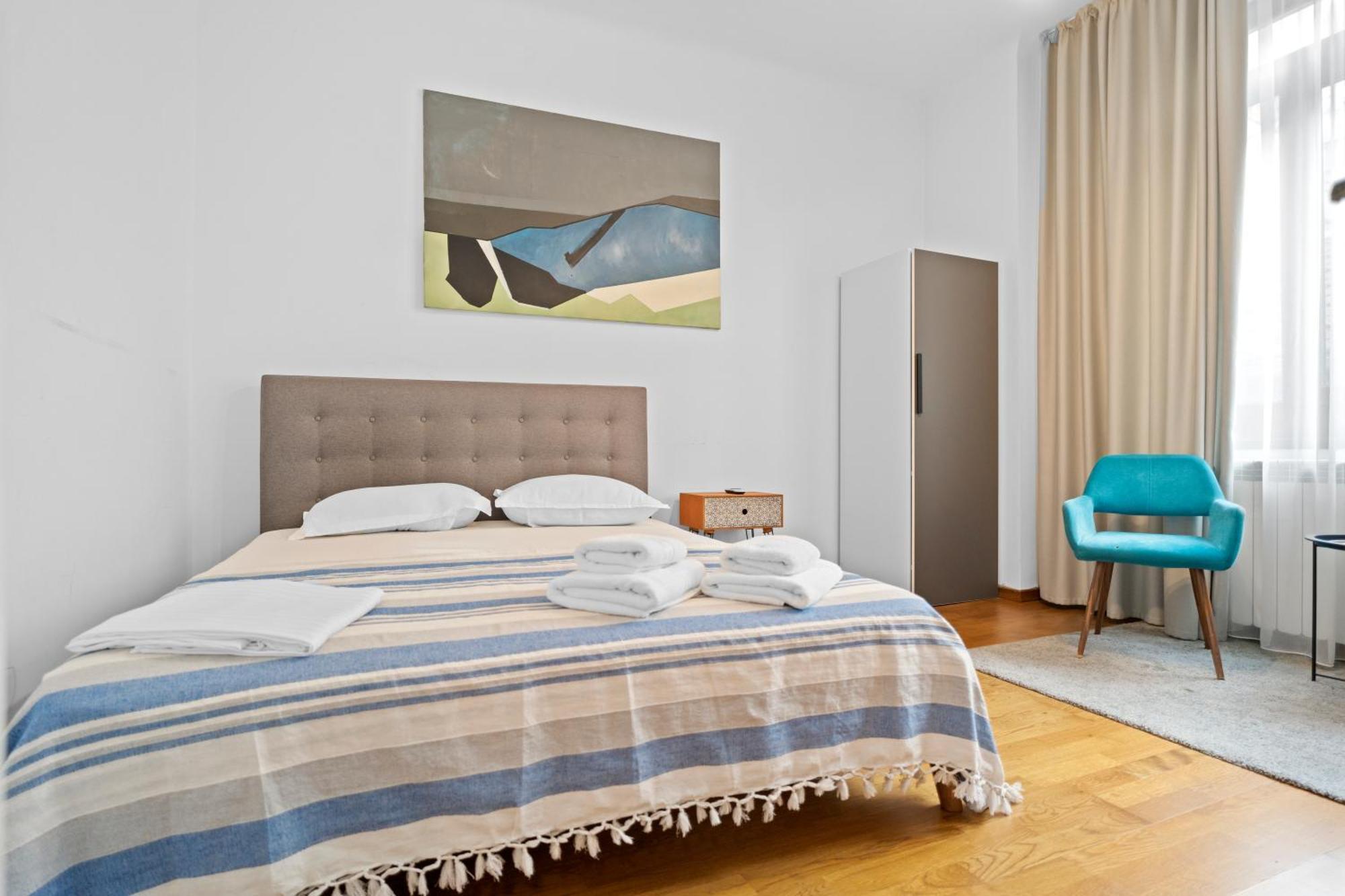 Golden Residences - & Penthouse In Old Town Apartamento Bucareste