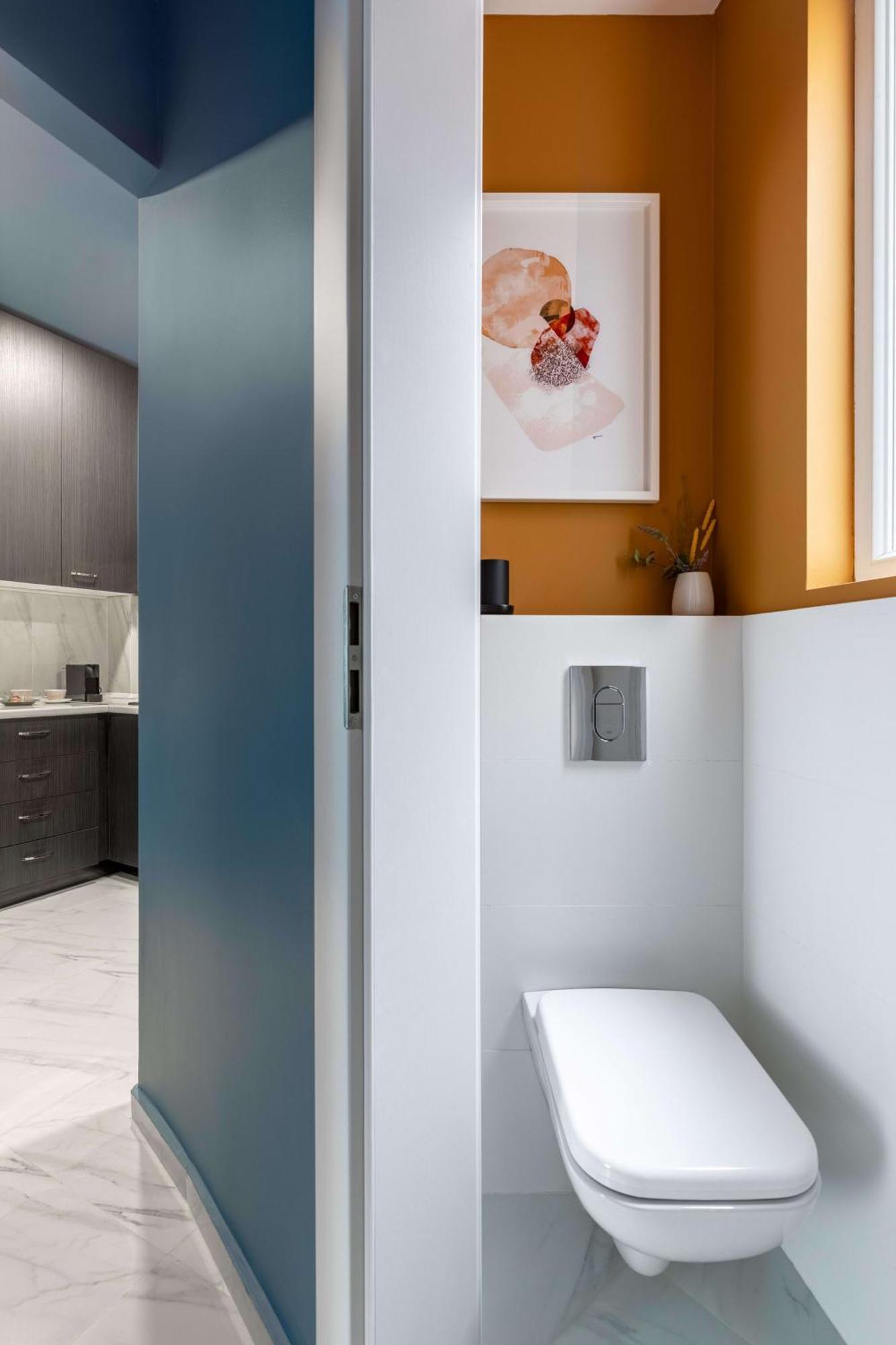Elegant & Bright 2br - Steps From Old Town *