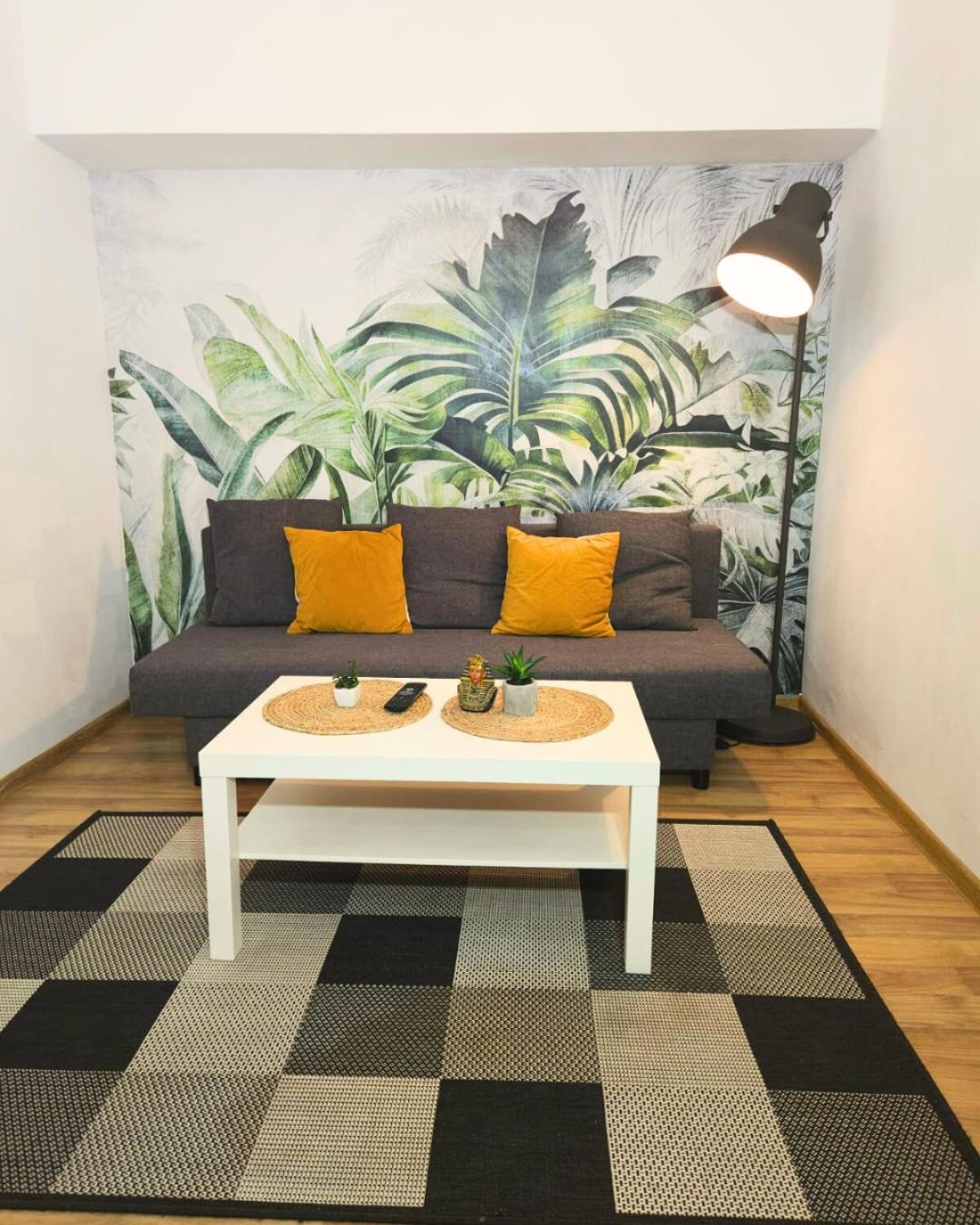 Boho Jungle By Hilton Iv Bucharest