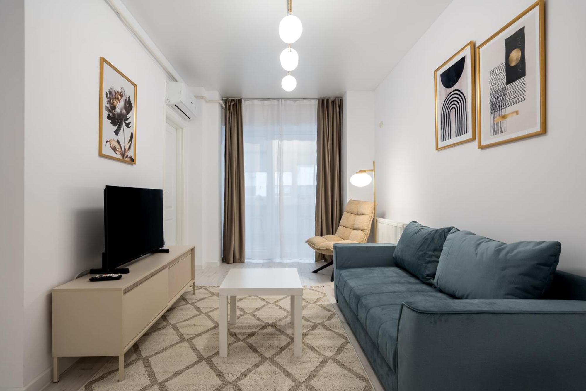 122 Apartment *