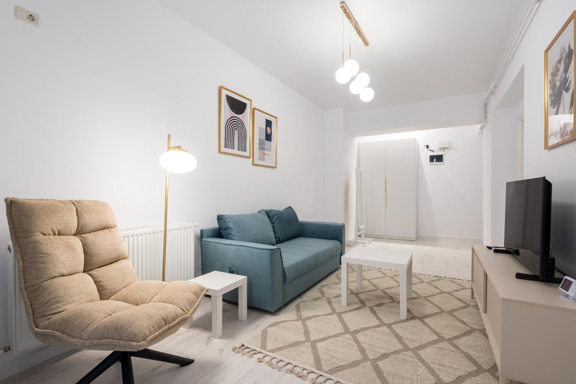 122 Apartment *