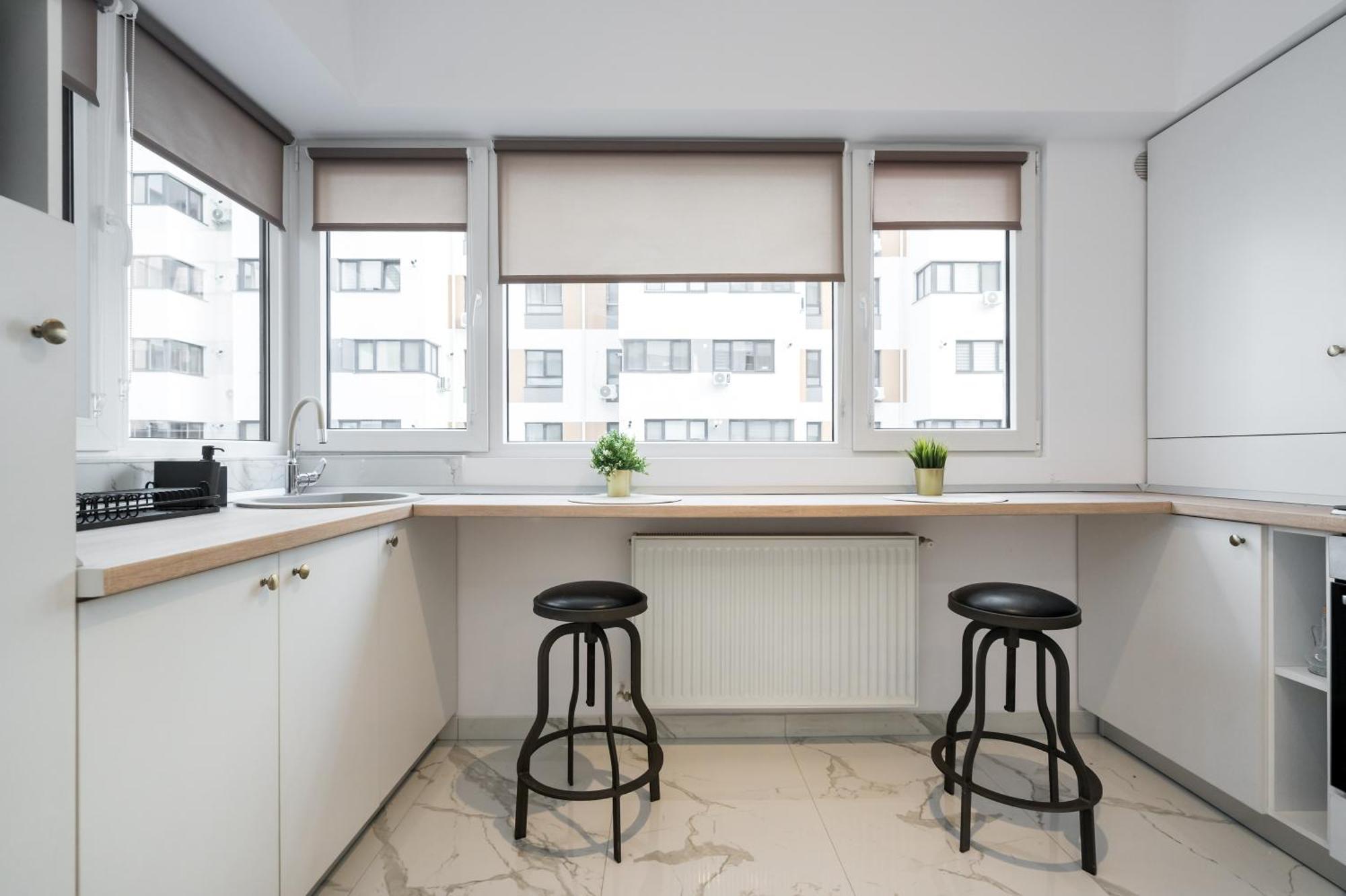 Apartment 122