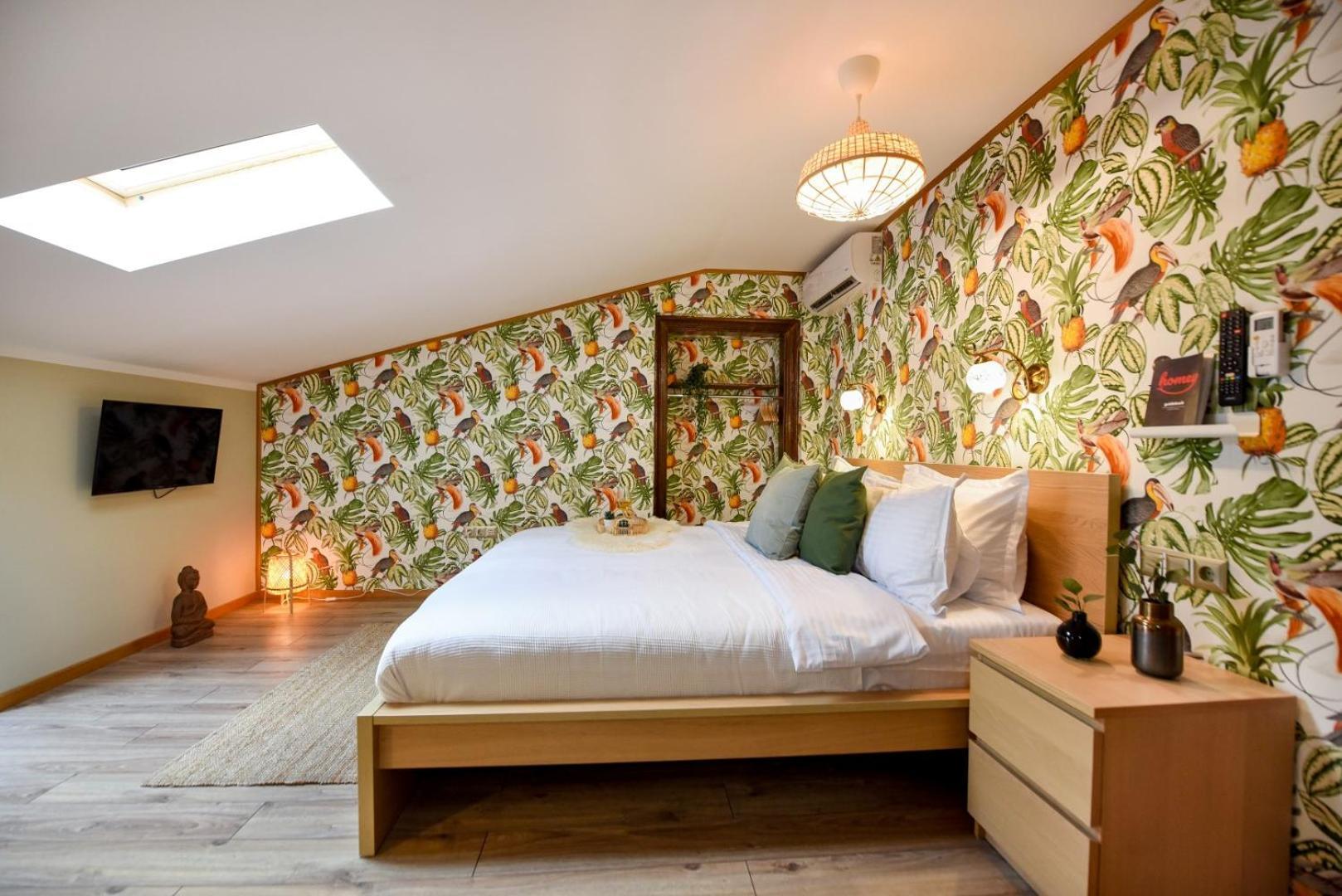 Timeless Elegance Meets Modern Comfort - In The Heart Of The Old Town Apartment Bucharest