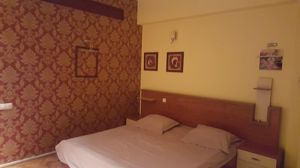 Hospitality Centrum- River *