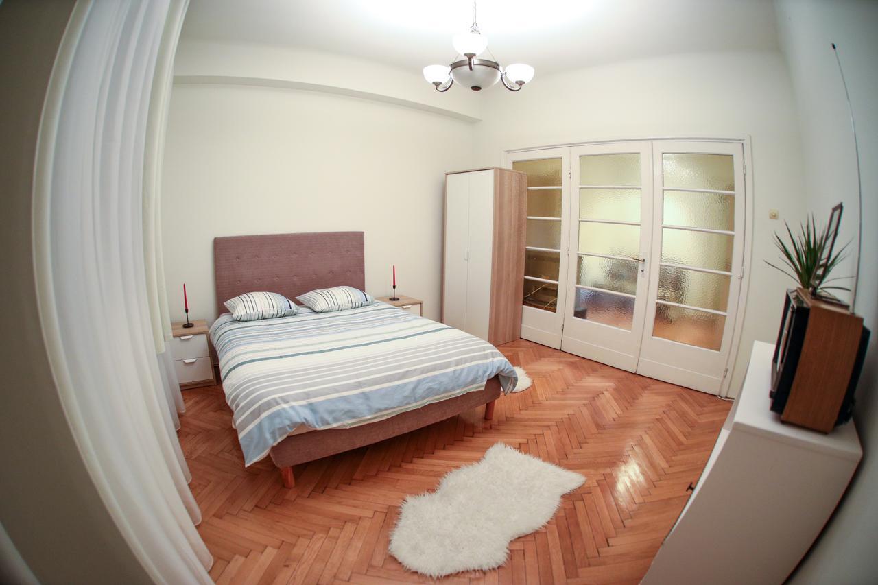 Apartment Color Franceza St Bucharest