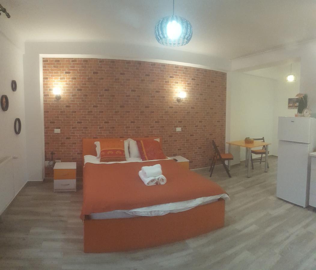 Spital Fundeni Apartament
