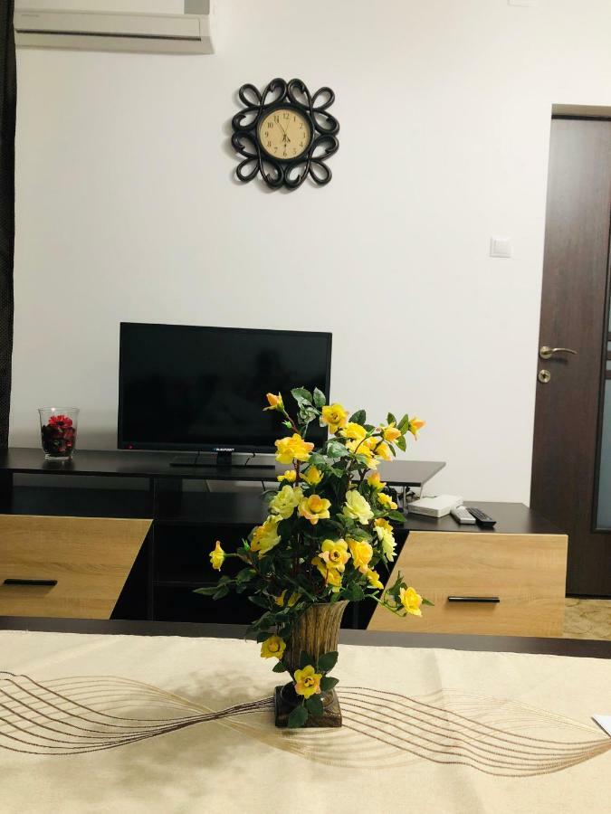 Apartament Ramo * Bucareste