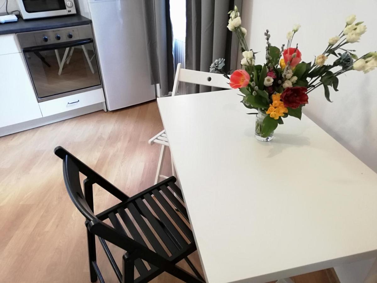 Piata Amzei Nr.1 Apartamento