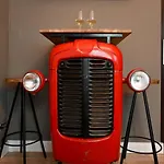THE MINI INDUSTRIAL. Small Magheru Studio