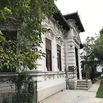 Olympia 23 Studio