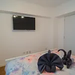 Cozy & Spacious 2Br Apartment With Netflix