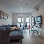Fancy Penthouse Studio With Lakeview W10