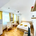 Boutique Apartment In The Bucharest City Center