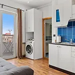 Bamboo Ultra Central Apartment