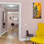 Coquet By Art City