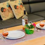 Romexpo Apartment Luxury - Aproape De Centru Si Parc Herastrau!